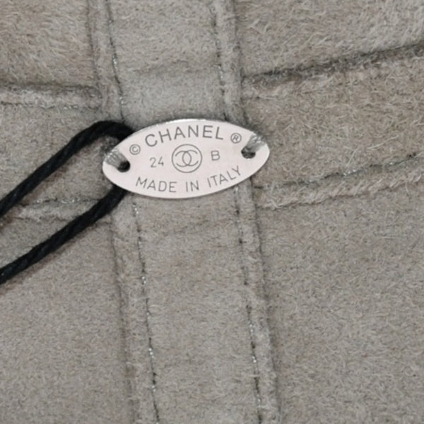 新品未使用 CHANEL シャネル バケットハット 24B刻印 ココマーク ラム シアリング ベージュ リバーシブル ロゴ刺繍 中古 4a002899