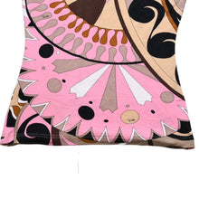 画像をギャラリービューアに読み込む, 極美品 EMILIO PUCCI エミリオプッチ 幾何学柄ノースリーブタートルネックトップス ブッチ柄 ノースリーブ マルチカラー XSサイズ 中古 4a002854
