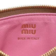 Load image into Gallery viewer, 極美品 MIUMIU ミュウミュウ コインケース 5MC066 カーフスキン ブランドロゴ ブラウン ゴールド金具 中古 4a002999