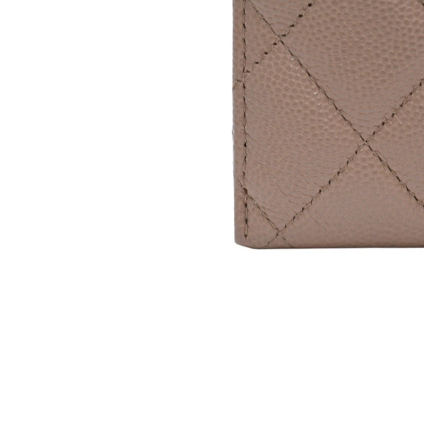 極美品 CHANEL シャネル クラシックジップカードケース 28番台 マトラッセ キャビアスキン ベージュ ココマーク CCマーク メタル ゴールド 中古 4a003002