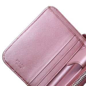 PRADA プラダ 2つ折り財布 コンパクトジップ 財布 ピンク PVC シルバー金具 1M0605R142 美品 中古 4a003019