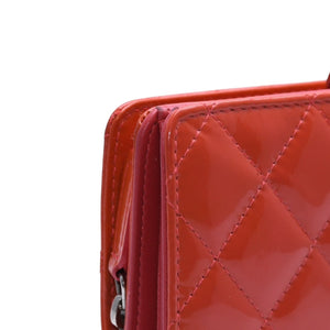 CHANEL シャネル マトラッセブリリアント パテントレザー二つ折りミディアムウォレット 16番台 キルティング ココマーク 財布 エナメル オレンジ 美品 中古 4a002826