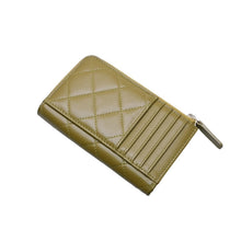 Load image into Gallery viewer, 極美品 CHANEL シャネル クラシックジップカードケース ランダム品番 AP3179 コインケース ココマーク ラムスキン ピスタチオグリーン ゴールド金具 中古 4a002833
