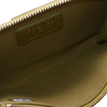 Load image into Gallery viewer, 極美品 CHANEL シャネル クラシックジップカードケース ランダム品番 AP3179 コインケース ココマーク ラムスキン ピスタチオグリーン ゴールド金具 中古 4a002833