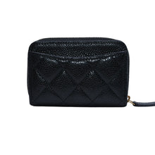 Load image into Gallery viewer, 極美品 CHANEL シャネル マトラッセ コインケース AP0216 キャビアスキン コインケース ブラック ゴールド金具 美品 中古 4a003000