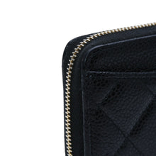 Load image into Gallery viewer, 極美品 CHANEL シャネル マトラッセ コインケース AP0216 キャビアスキン コインケース ブラック ゴールド金具 美品 中古 4a003000