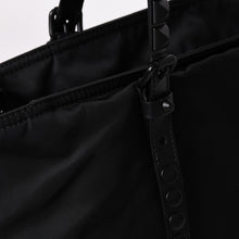 Load image into Gallery viewer, 極美品 PRADA プラダ ナイロン ショルダーバッグ ブラック スタッズ 2WAY マットブラック 1BG212 中古 4a002425