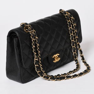 極美品 CHANEL シャネル マトラッセ25 Wフラップ Wチェーンショルダーバッグ 19番台 キャビアスキン ゴールド金具 中古 4a003072