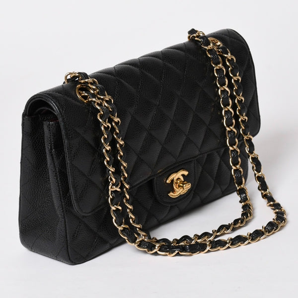 極美品 CHANEL シャネル マトラッセ25 Wフラップ Wチェーンショルダーバッグ 19番台 キャビアスキン ゴールド金具 中古 4a003072