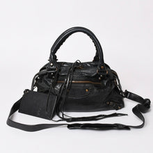 画像をギャラリービューアに読み込む, BALENCIAGA バレンシアガ Classic Town クラシック タウン 2WAYバッグ 240579 アリーナラムスキン ブラック 良品 中古 4a002746