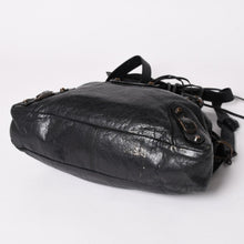 画像をギャラリービューアに読み込む, BALENCIAGA バレンシアガ Classic Town クラシック タウン 2WAYバッグ 240579 アリーナラムスキン ブラック 良品 中古 4a002746