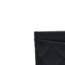 画像をギャラリービューアに読み込む, 極美品 CHANEL シャネル グレインドカーフスキン キャビアスキン カードホルダー ブラック K3X4A517 ランダム番台 ゴールド金具 中古 4a003215