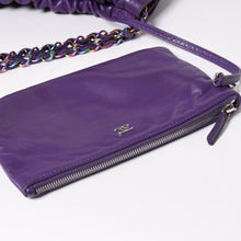 Load image into Gallery viewer, CHANEL シャネル 22 ハンドバッグ ショルダーバッグ ランダム番台 シャイニーカーフスキン パープル レインボー金具 美品 中古 4a003085