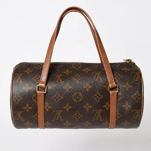 画像をギャラリービューアに読み込む, LOUIS VUITTON ルイヴィトン パピヨン26 ハンドバッグ モノグラム M51366 筒型 モノグラムキャンバス ブラウン 美品 中古 4a000806