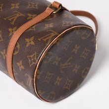 画像をギャラリービューアに読み込む, LOUIS VUITTON ルイヴィトン パピヨン26 ハンドバッグ モノグラム M51366 筒型 モノグラムキャンバス ブラウン 美品 中古 4a000806