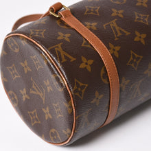 画像をギャラリービューアに読み込む, LOUIS VUITTON ルイヴィトン パピヨン26 ハンドバッグ モノグラム M51366 筒型 モノグラムキャンバス ブラウン 美品 中古 4a000806