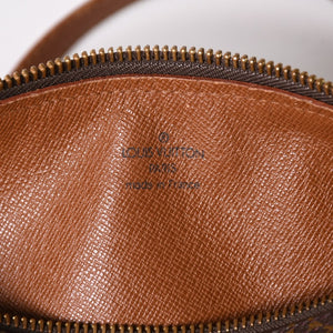 LOUIS VUITTON ルイヴィトン パピヨン26 ハンドバッグ モノグラム M51366 筒型 モノグラムキャンバス ブラウン 美品 中古 4a000806