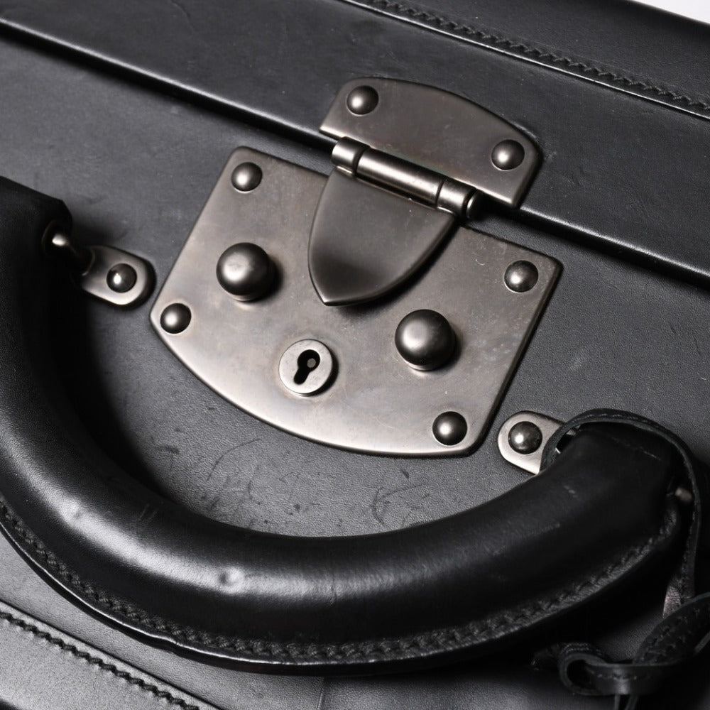 極美品 BOTTEGAVENETA ボッテガヴェネタ ハードトランク バッグ 130284 V4651 ブラック 中古 4b013467