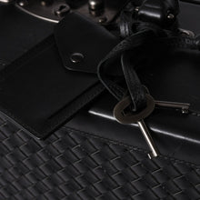 画像をギャラリービューアに読み込む, 極美品 BOTTEGAVENETA ボッテガヴェネタ ハードトランク バッグ 130284 V4651 ブラック 中古 4b013467