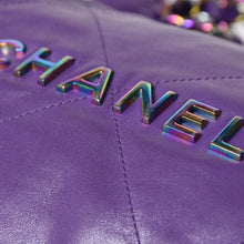 Load image into Gallery viewer, CHANEL シャネル 22 ハンドバッグ ショルダーバッグ ランダム番台 シャイニーカーフスキン パープル レインボー金具 美品 中古 4a003085