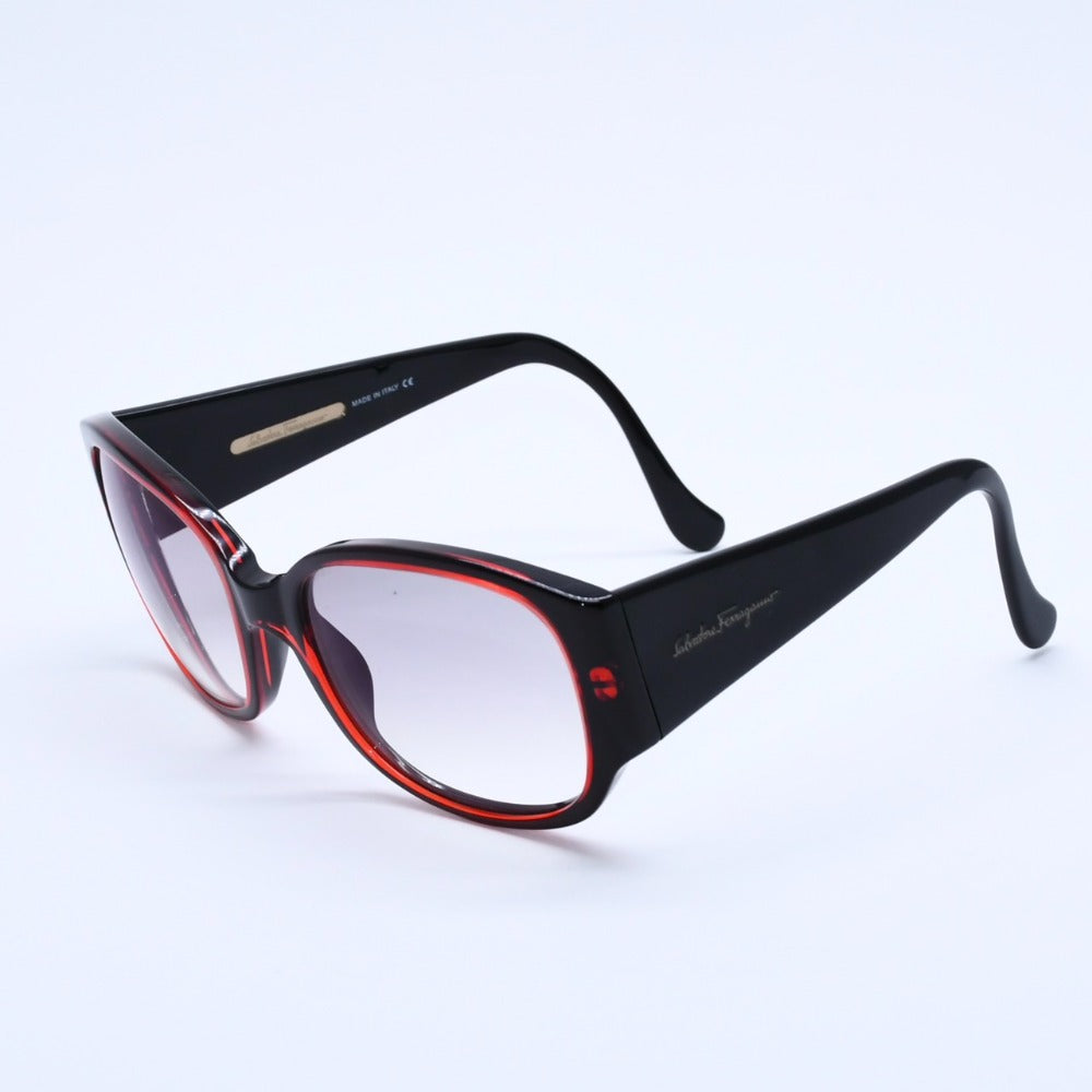 極美品 SALVATORE FERRAGAMO サルバトーレフェラガモ スクエアサングラス 130/61 ブラック ダークレッド バイカラー アイウェア メガネ 中古 4a003056