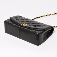 画像をギャラリービューアに読み込む, 極美品 CHANEL シャネル ダイアナ マトラッセ25 Sフラップ Sチェーンショルダーバッグ A01165 3番台 ココマーク ラムスキン ブラック 中古 4a003321