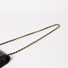 画像をギャラリービューアに読み込む, 極美品 CHANEL シャネル ダイアナ マトラッセ25 Sフラップ Sチェーンショルダーバッグ A01165 3番台 ココマーク ラムスキン ブラック 中古 4a003321