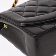 画像をギャラリービューアに読み込む, 極美品 CHANEL シャネル ダイアナ マトラッセ25 Sフラップ Sチェーンショルダーバッグ A01165 3番台 ココマーク ラムスキン ブラック 中古 4a003321
