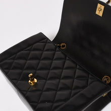 画像をギャラリービューアに読み込む, 極美品 CHANEL シャネル ダイアナ マトラッセ25 Sフラップ Sチェーンショルダーバッグ A01165 3番台 ココマーク ラムスキン ブラック 中古 4a003321