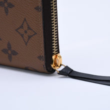 Load image into Gallery viewer, 極美品 LOUIS VUITTON ルイヴィトン ポルトフォイユ クレマンス 長財布 M82336 モノグラム ゴールド金具 中古 4a003332