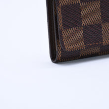 Load image into Gallery viewer, 極美品 LOUIS VUITTON ルイヴィトン ダミエ ミュルティクレ4 キーケース N62631 エベヌ ブラウン ゴールド金具 中古 4a003330
