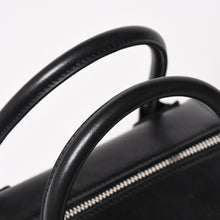Load image into Gallery viewer, 極美品 GIVENCHY ジバンシー Hand Bag ハンドバッグ アンティゴナ ソフト ブラック レザー 中古 4a002848