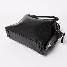 Load image into Gallery viewer, 極美品 GIVENCHY ジバンシー Hand Bag ハンドバッグ アンティゴナ ソフト ブラック レザー 中古 4a002848
