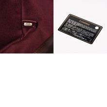 Load image into Gallery viewer, 極美品 CHANEL シャネル エンブロイダリー メッセンジャーバッグ 21番台 A92790 グラフィティ カーキ ココマーク 中古 4a003390