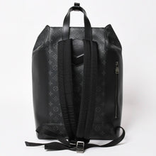 Load image into Gallery viewer, 極美品 LOUIS VUITTON ルイヴィトン モノグラムエクリプス バックパック リュック エクスプローラー M40527 シルバー金具 中古 4a003209