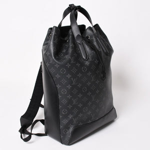 極美品 LOUIS VUITTON ルイヴィトン モノグラムエクリプス バックパック リュック エクスプローラー M40527 シルバー金具 中古 4a003209