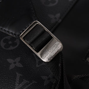 極美品 LOUIS VUITTON ルイヴィトン モノグラムエクリプス バックパック リュック エクスプローラー M40527 シルバー金具 中古 4a003209