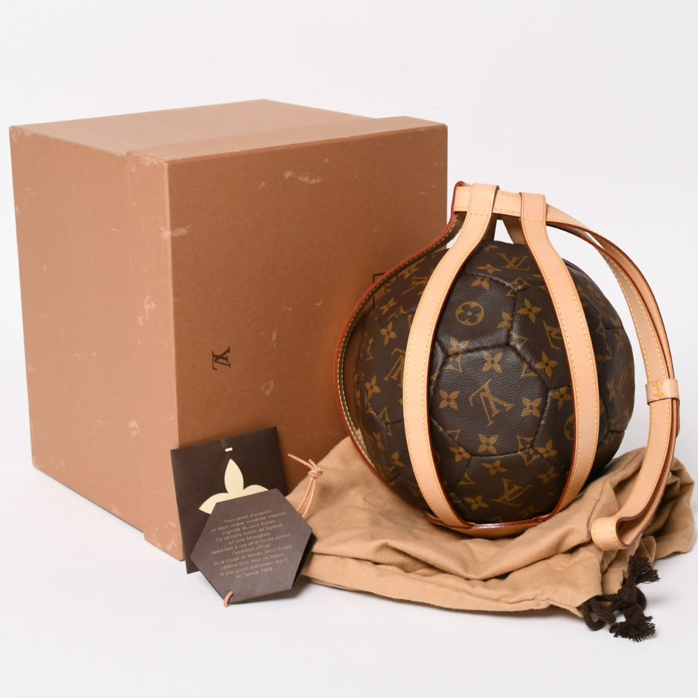 Like new LOUIS VUITTON Soccer ball 1998 France World Cup commemorative M99054 Used 4a002573