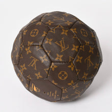 画像をギャラリービューアに読み込む, 新品同様 LOUIS VUITTON ルイヴィトン サッカーボール 1998年フランスワールドカップ記念 M99054 中古 4a002573