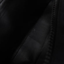 Load image into Gallery viewer, 極美品 CHANEL シャネル スポーツライン ポーチ A19975 7番台 ココマーク パッチ ブラック ブラック金具 中古 4a003238