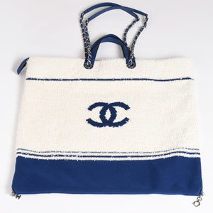 極美品 CHANEL シャネル トートバッグ パイル ラージショッピングバッグ 27番台 AS0452 ホワイト ブルー 中古 4a003092