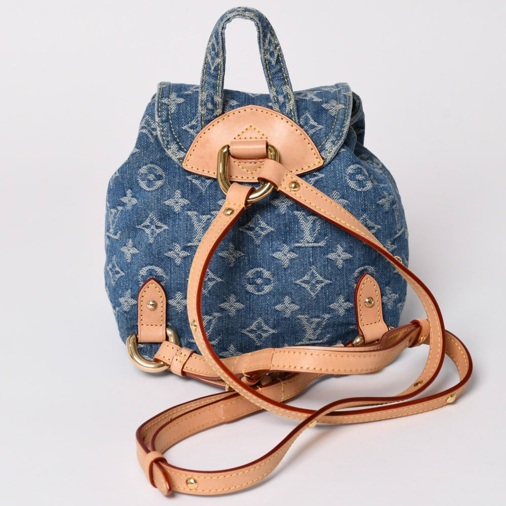 Very Good Condition LOUISVUITTON Monogram Denim Backpack Venice M46836 Monogram Denim Canvas Blue Gold Hardware Used 4a003108