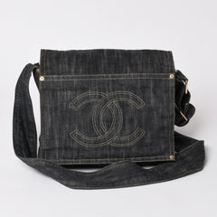 極美品 CHANEL シャネル ショルダーバッグ スパークリングデニム ココマーク ネイビー 10番台 A31987 ゴールド金具 中古 4a003073