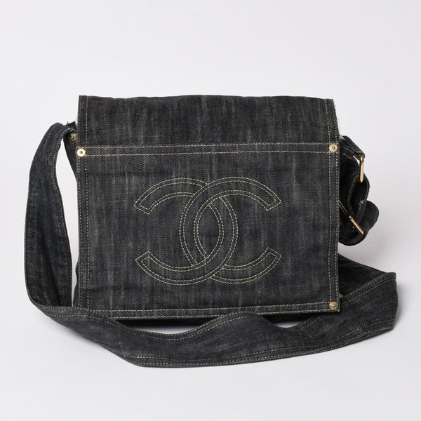 極美品 CHANEL シャネル ショルダーバッグ スパークリングデニム ココマーク ネイビー 10番台 A31987 ゴールド金具 中古 4a003073