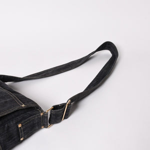 極美品 CHANEL シャネル ショルダーバッグ スパークリングデニム ココマーク ネイビー 10番台 A31987 ゴールド金具 中古 4a003073