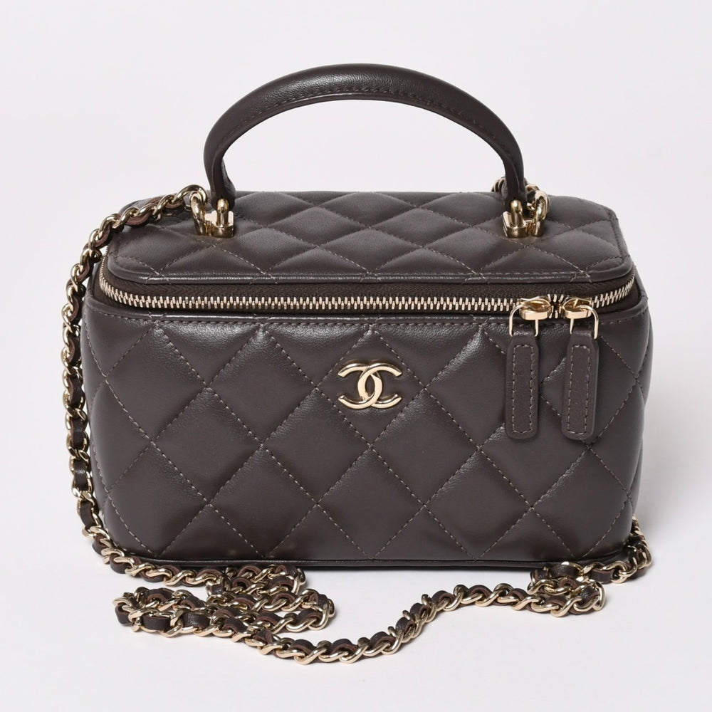 新品同様 CHANEL シャネル バニティ チェーンショルダーバッグ ランダム番台 ココマーク ラムスキン ブラウン ゴールド金具 中古 4a003091