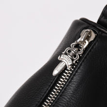 画像をギャラリービューアに読み込む, 新品未使用 CHROME HEARTS クロムハーツ レザー チキンナゲット ワンショルダーバッグ ブラック シルバー金具 中古 4a003117