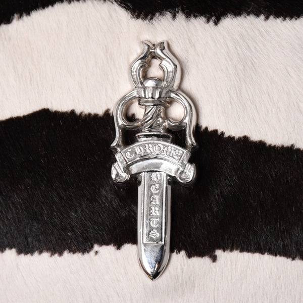 新品同様 CHROME HEARTS クロムハーツ ポニーヘア チキンナゲット ワンショルダーバッグ ゼブラ ダガー ハラコ シルバー金具 中古 4a003119