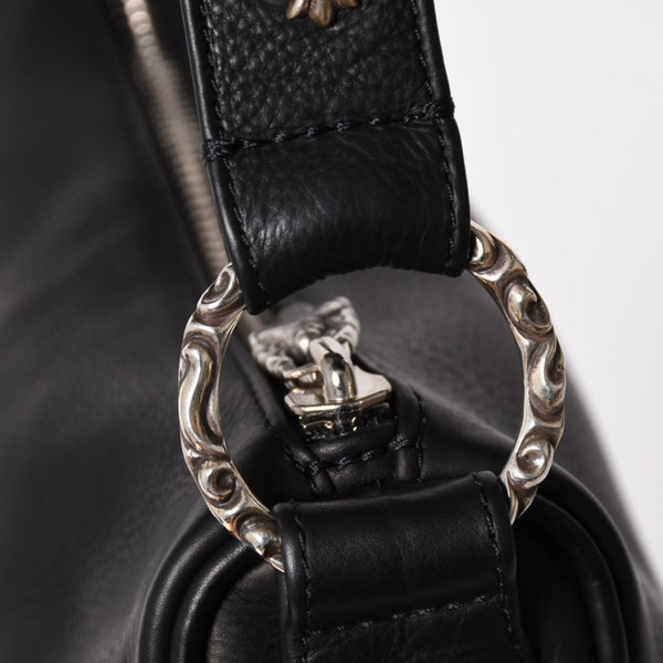 新品未使用 CHROME HEARTS クロムハーツ レザー チキンナゲット ワンショルダーバッグ ブラック シルバー金具 中古 4a003117
