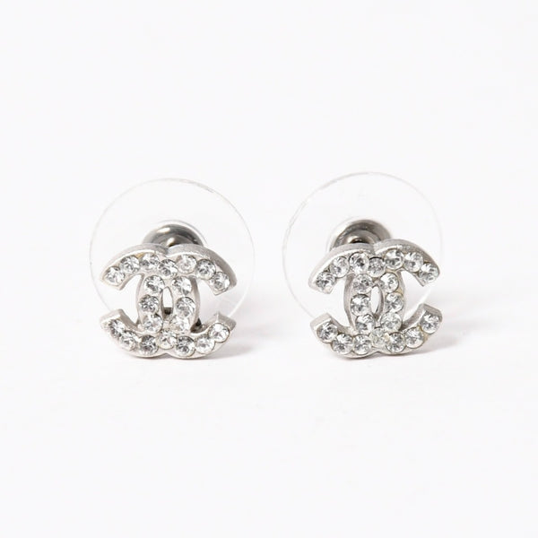 極美品 CHANEL シャネル ココマーク ピアス 重量約1.58g 06A刻印 ラインストーン メタル シルバー クリア 両耳用 中古 4a003135
